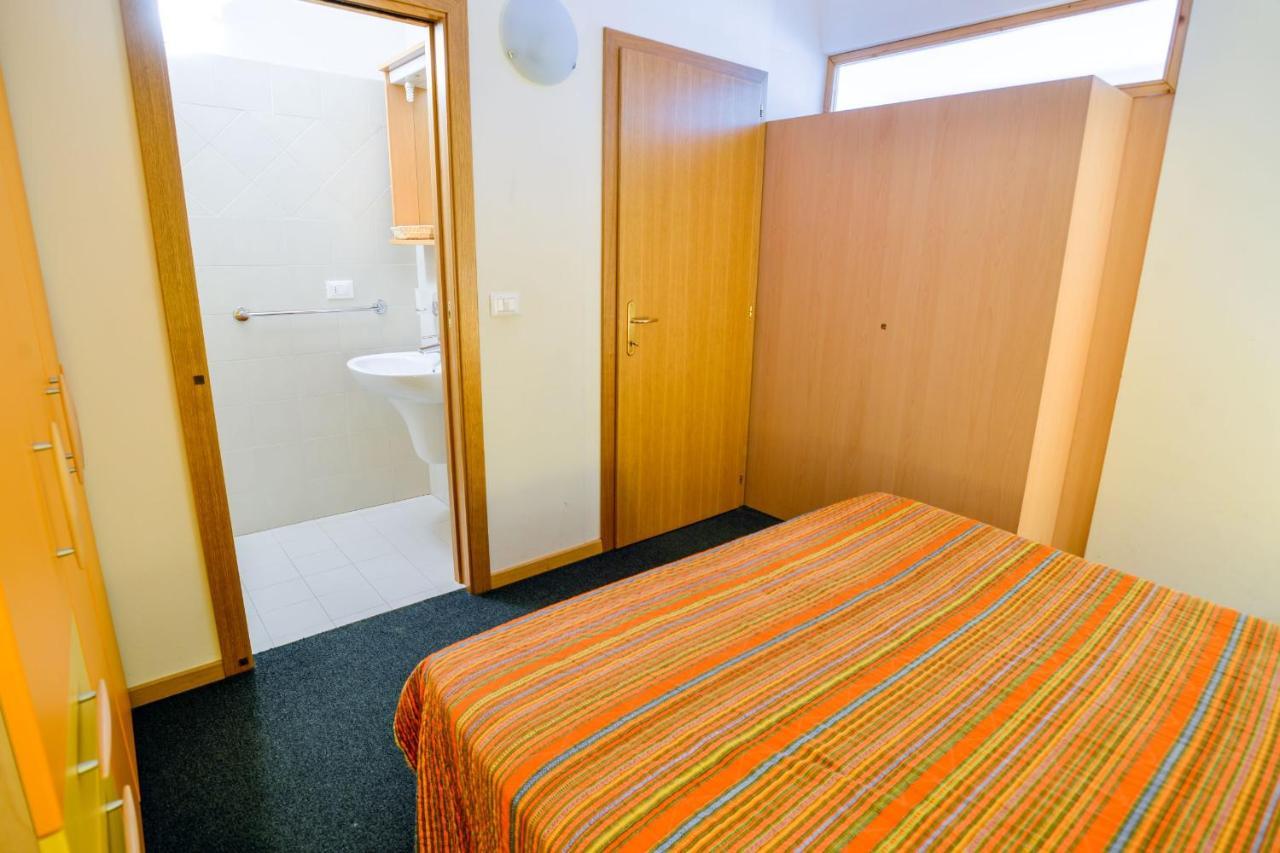 Res.Albare/Solaria Apt.Solandra Mezzana  Eksteriør billede