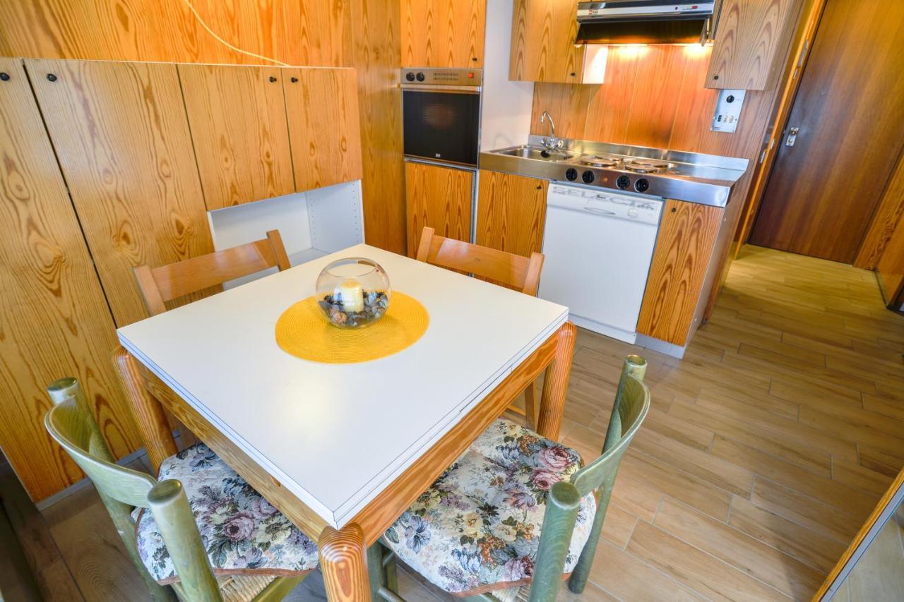 Res.Albare/Solaria Apt.Solandra Mezzana  Eksteriør billede