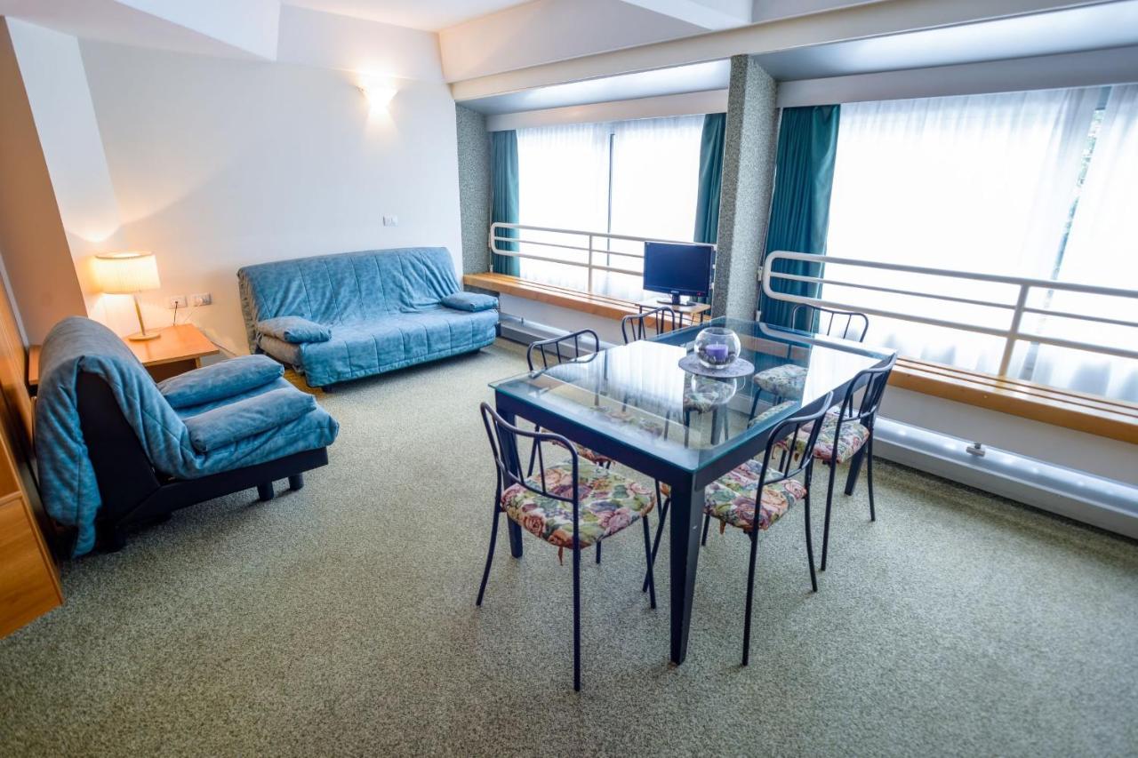 Res.Albare/Solaria Apt.Solandra Mezzana  Eksteriør billede
